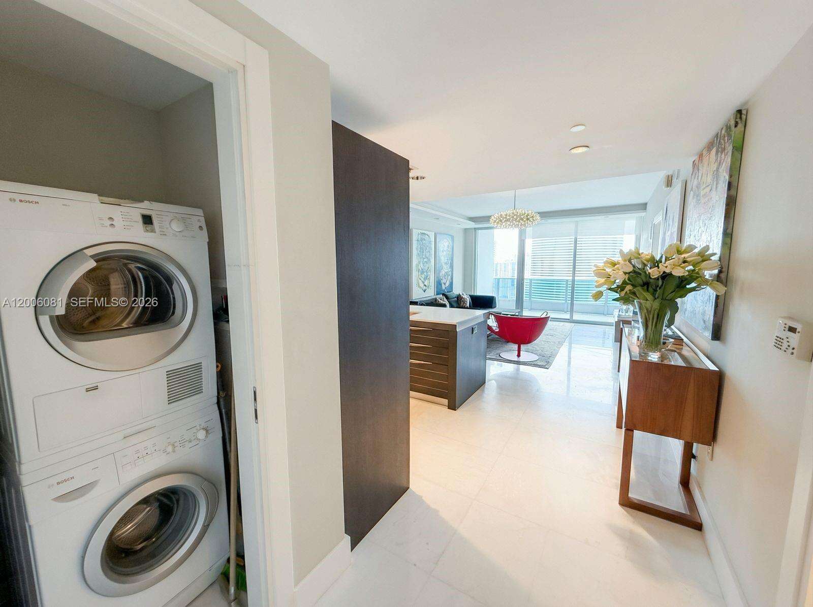 Epic Residences at 200 Biscayne Blvd Way, Miami, FL 33131 - For Rent photo 8