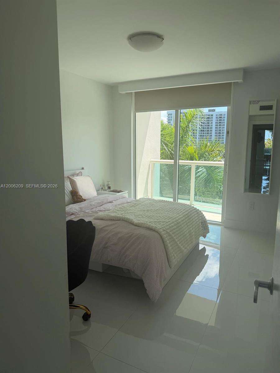 The Parc at 19400 Turnberry Way, Aventura, FL 33180 - For Rent photo 2