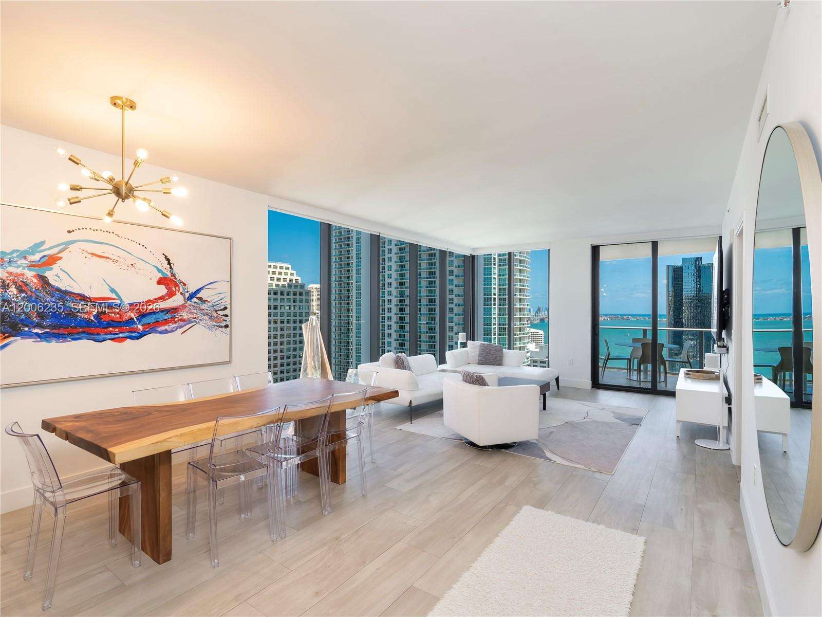 1010 Brickell at 1010 Brickell Ave, Miami, FL 33131 - For Rent photo 2