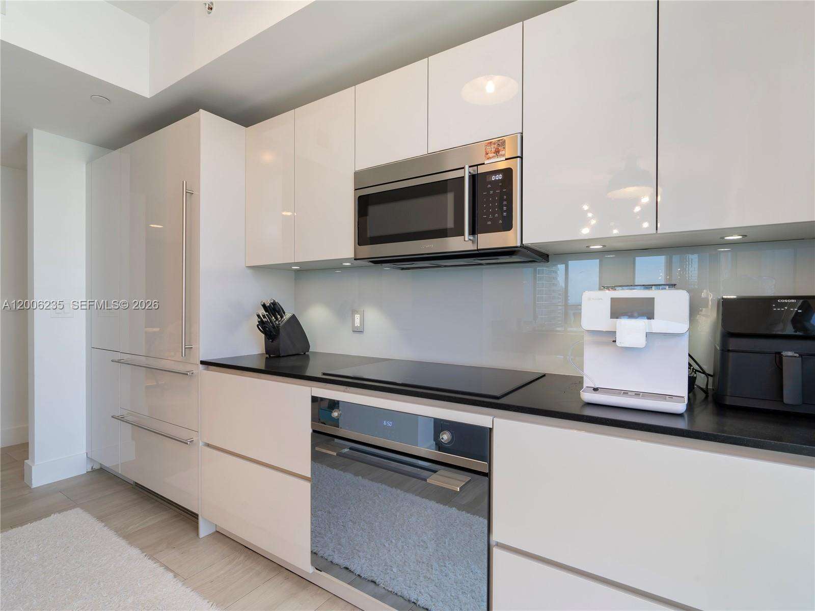 1010 Brickell at 1010 Brickell Ave, Miami, FL 33131 - For Rent photo 7