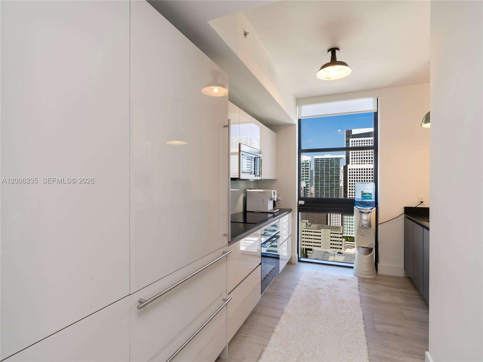 1010 Brickell at 1010 Brickell Ave, Miami, FL 33131 - For Rent photo 9