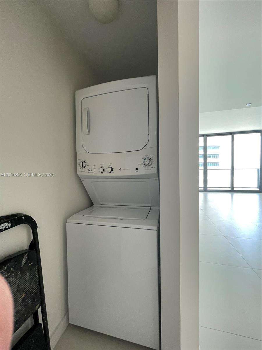 Sls Brickell at 1300 Miami Ave, Miami, FL 33131 - For Rent photo 27