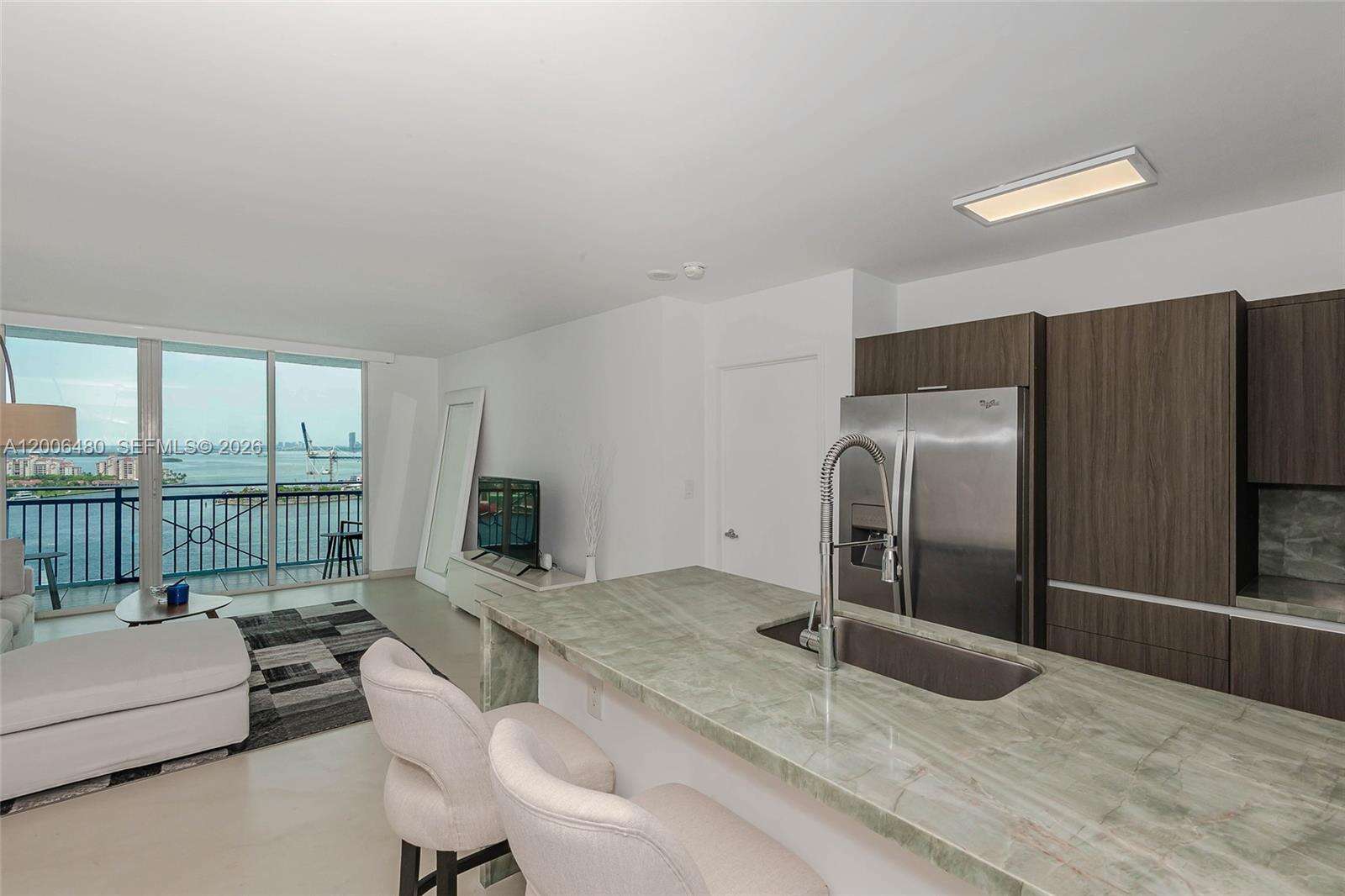 Yacht Club At Portofino at 90 Alton Rd, Miami Beach, FL 33139 - For Rent photo 12