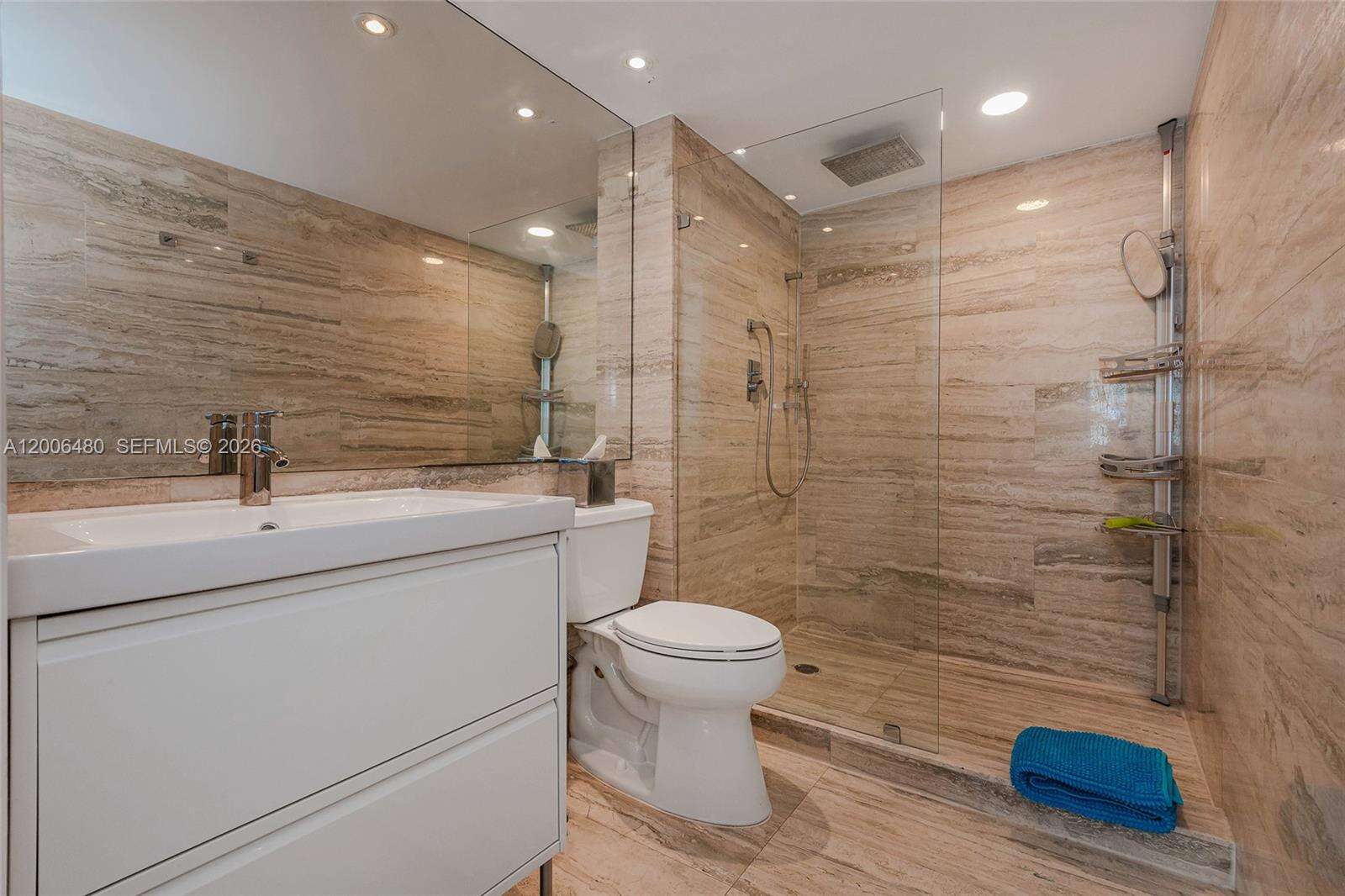 Yacht Club At Portofino at 90 Alton Rd, Miami Beach, FL 33139 - For Rent photo 19