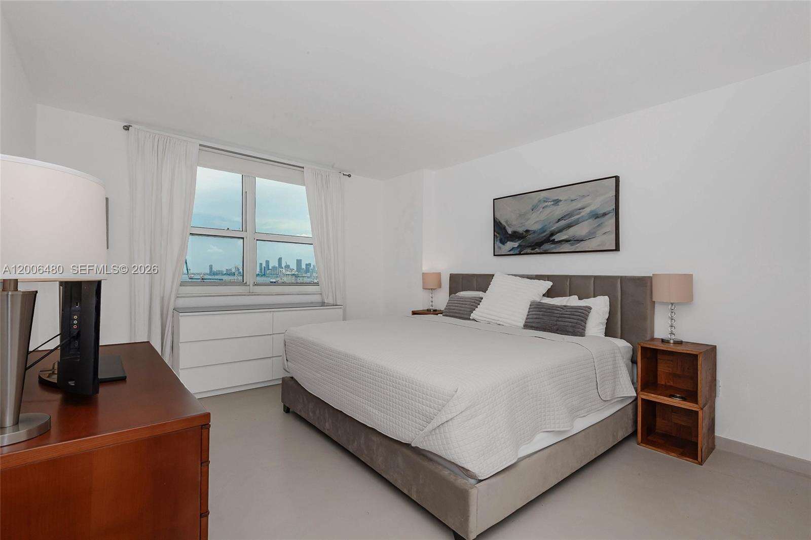 Yacht Club At Portofino at 90 Alton Rd, Miami Beach, FL 33139 - For Rent photo 20