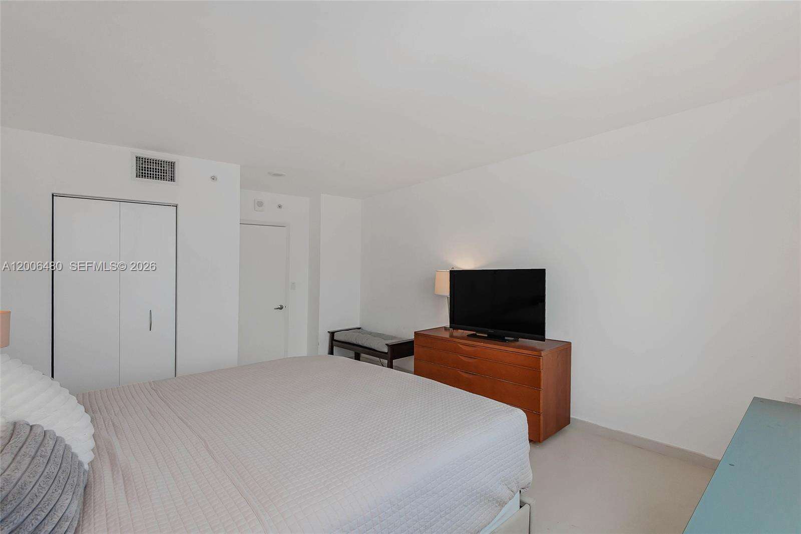 Yacht Club At Portofino at 90 Alton Rd, Miami Beach, FL 33139 - For Rent photo 22
