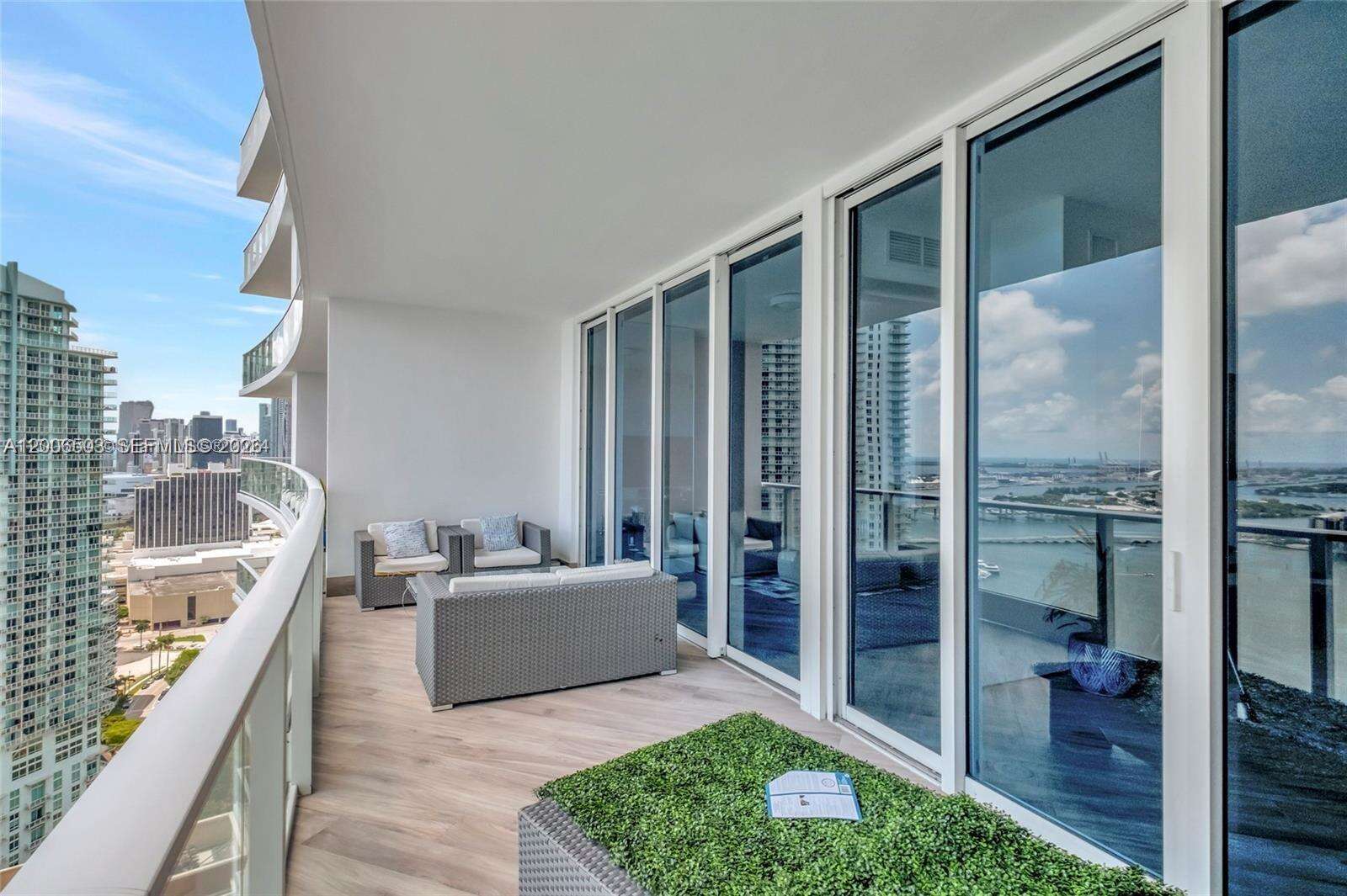 Paramount Bay at 2020 Bayshore Dr, Miami, FL 33137 - For Rent photo 25