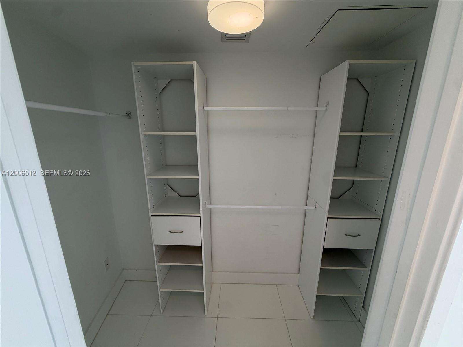 Trump Royale at 18201 Collins Ave, Sunny Isles Beach, FL 33160 - For Rent photo 17