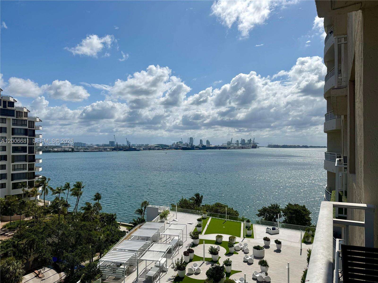 Isola at 770 Claughton Island Dr, Miami, FL 33131 - For Rent photo 1