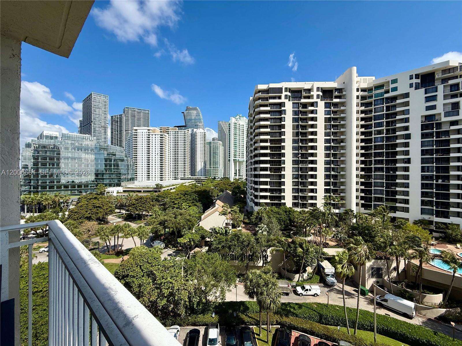 Isola at 770 Claughton Island Dr, Miami, FL 33131 - For Rent photo 2