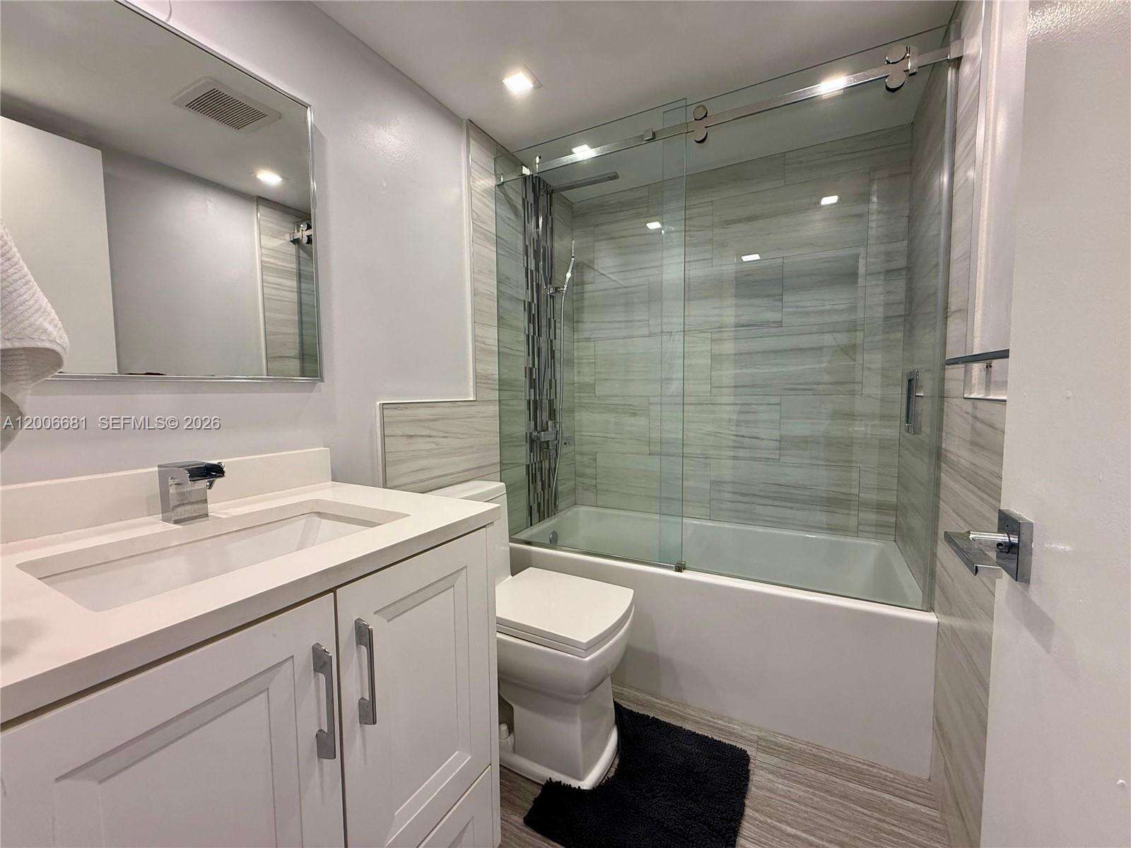 Isola at 770 Claughton Island Dr, Miami, FL 33131 - For Rent photo 16