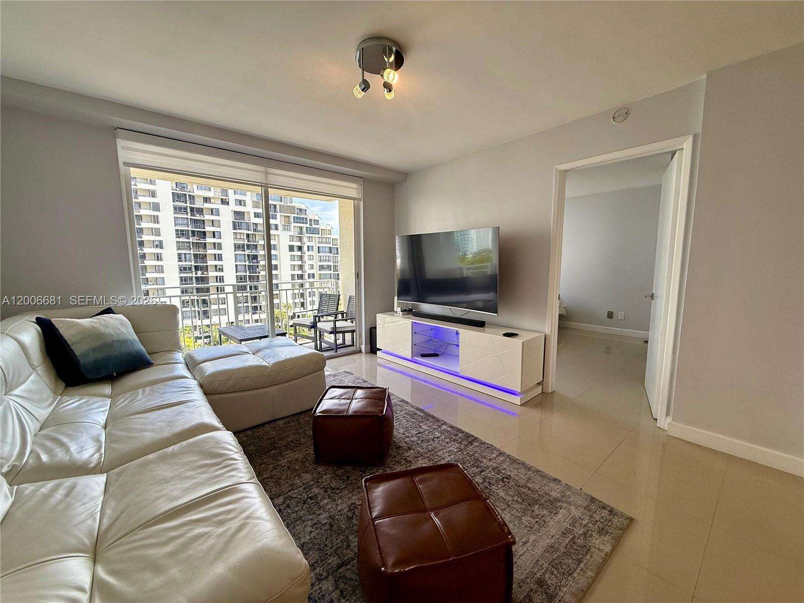Isola at 770 Claughton Island Dr, Miami, FL 33131 - For Rent photo 7