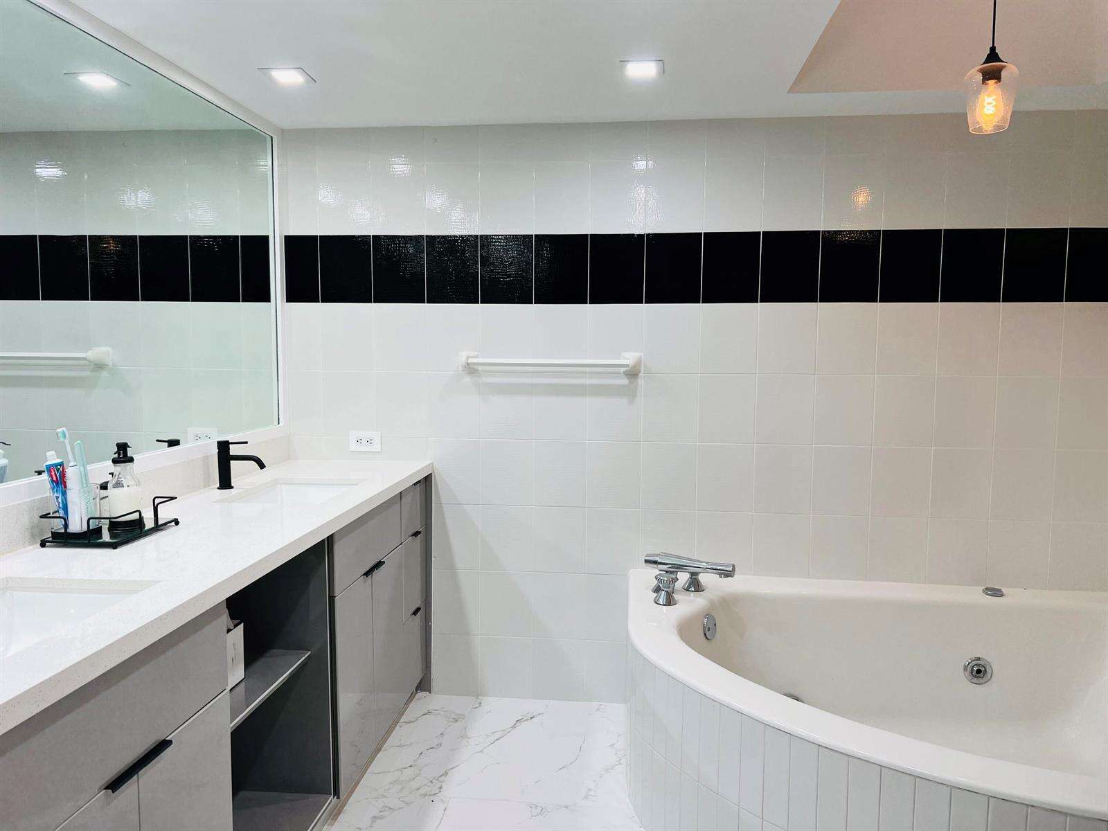Turnberry Isle at 19707 Turnberry, Aventura, FL 33180 - For Rent photo 18