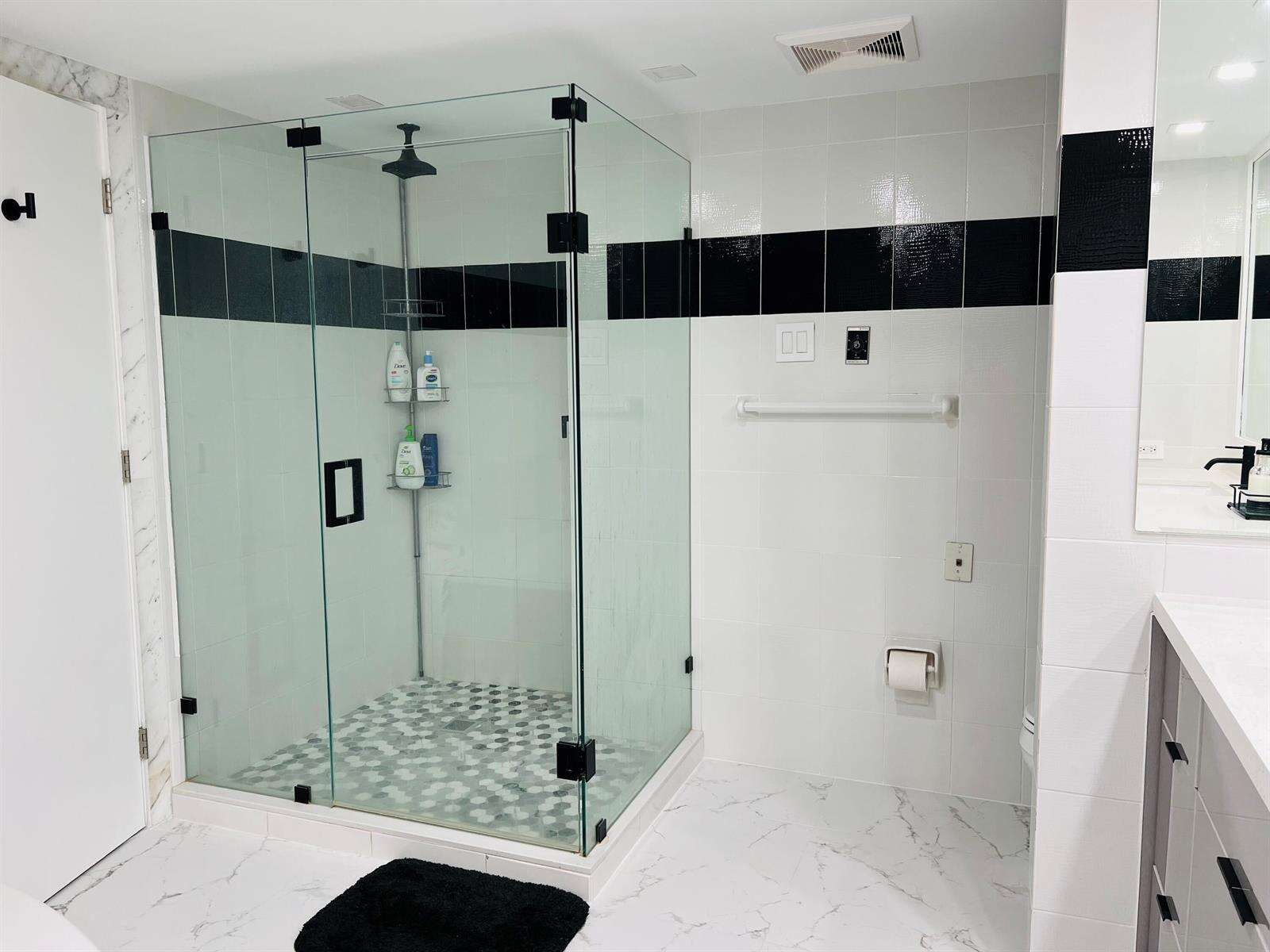 Turnberry Isle at 19707 Turnberry, Aventura, FL 33180 - For Rent photo 19