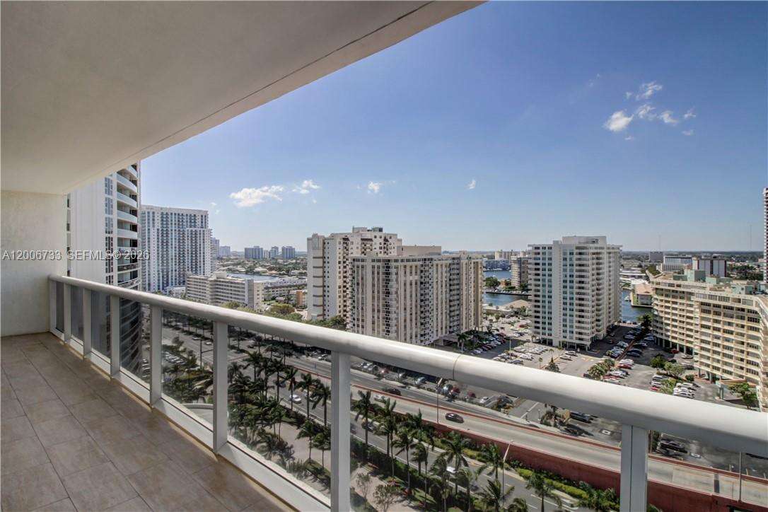 The Beach Club Two at 1830 Ocean Dr, Hallandale Beach, FL 33009 - For Rent photo 13