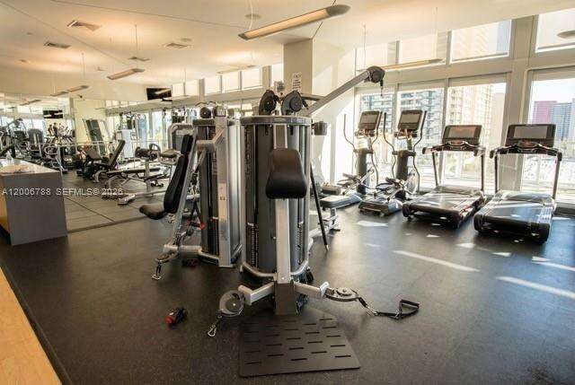 Axis On Brickell at 1111 1 Ave, Miami, FL 33130 - For Rent photo 28