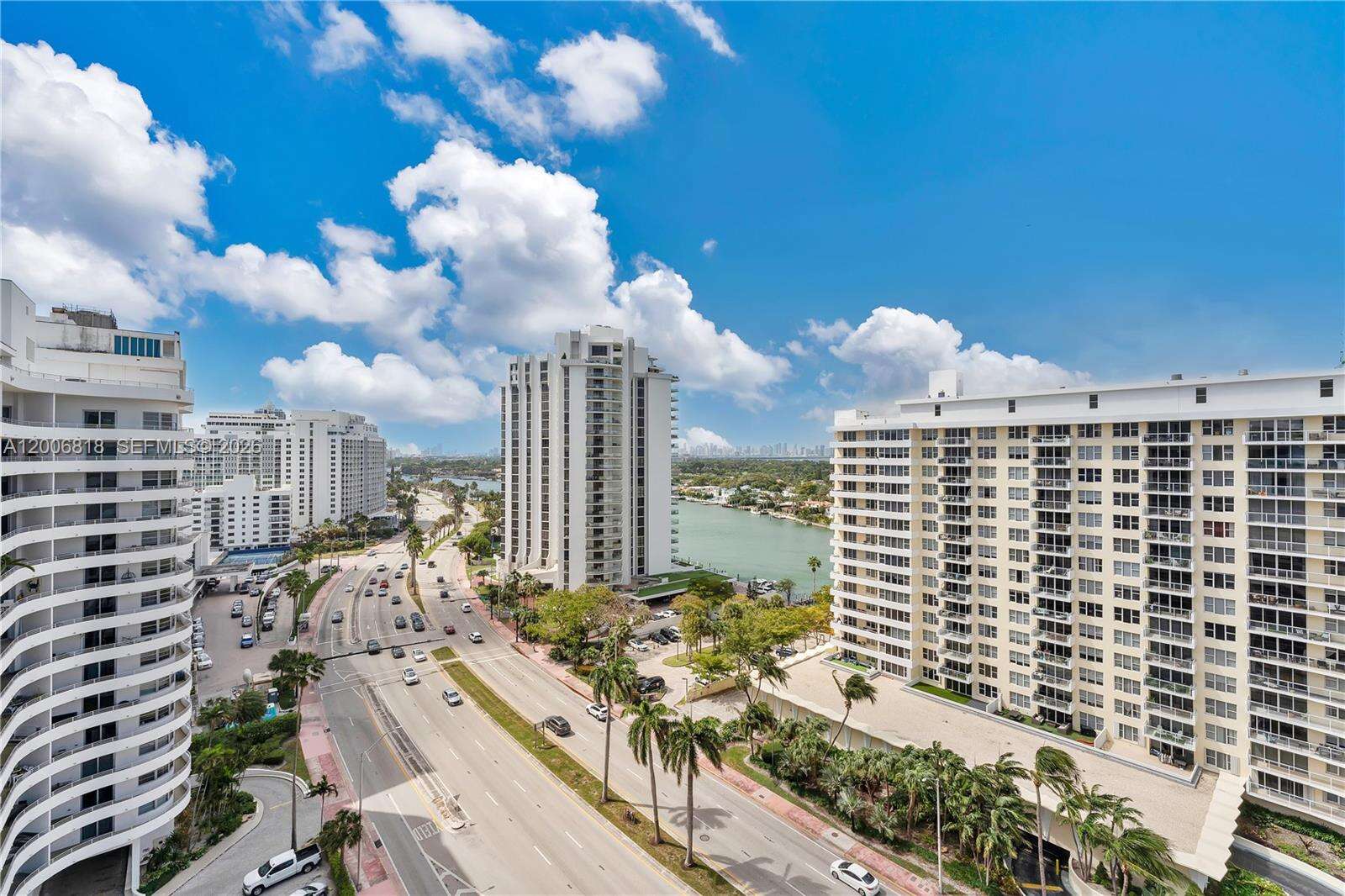 Oceanside Plaza at 5555 Collins Ave, Miami Beach, FL 33140 - For Rent photo 22