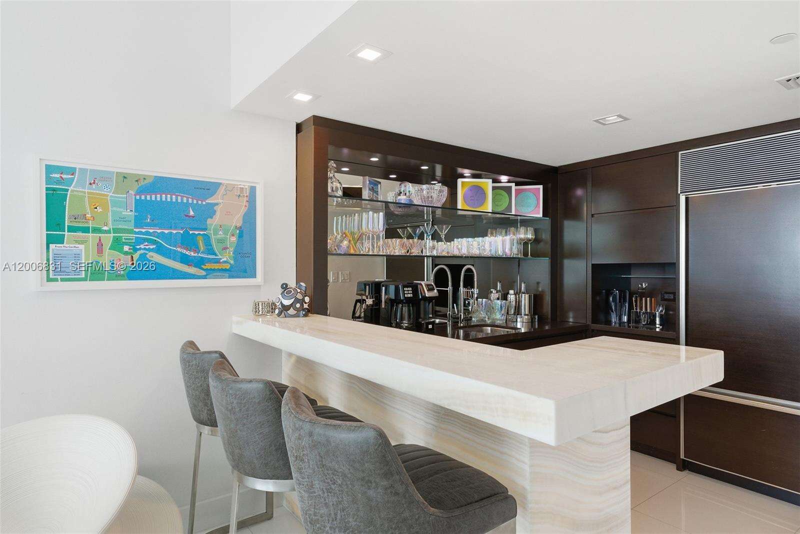 Central Carillon at 6801 Collins Ave, Miami Beach, FL 33141 - For Rent photo 2