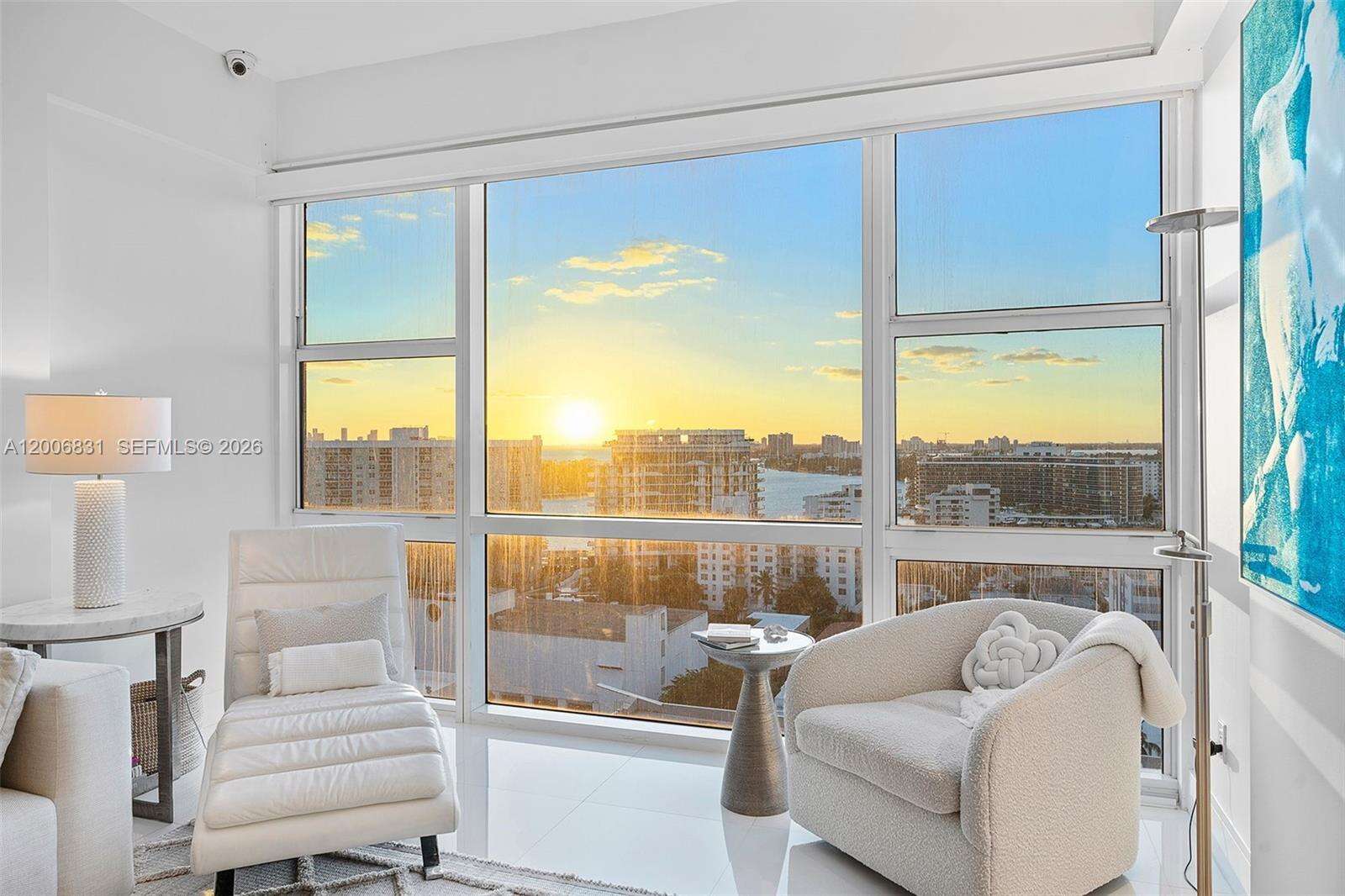 Central Carillon at 6801 Collins Ave, Miami Beach, FL 33141 - For Rent photo 23