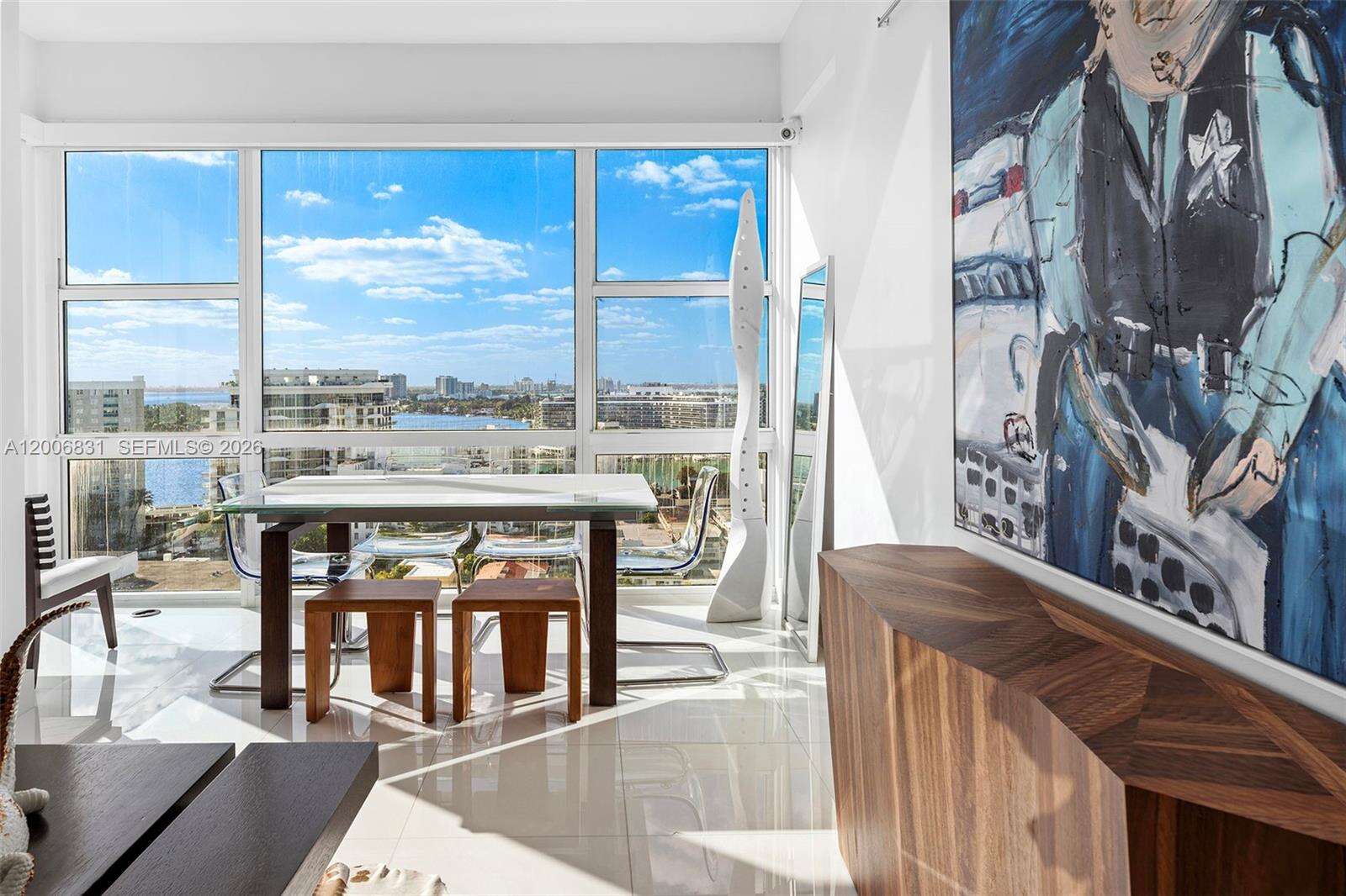 Central Carillon at 6801 Collins Ave, Miami Beach, FL 33141 - For Rent photo 27