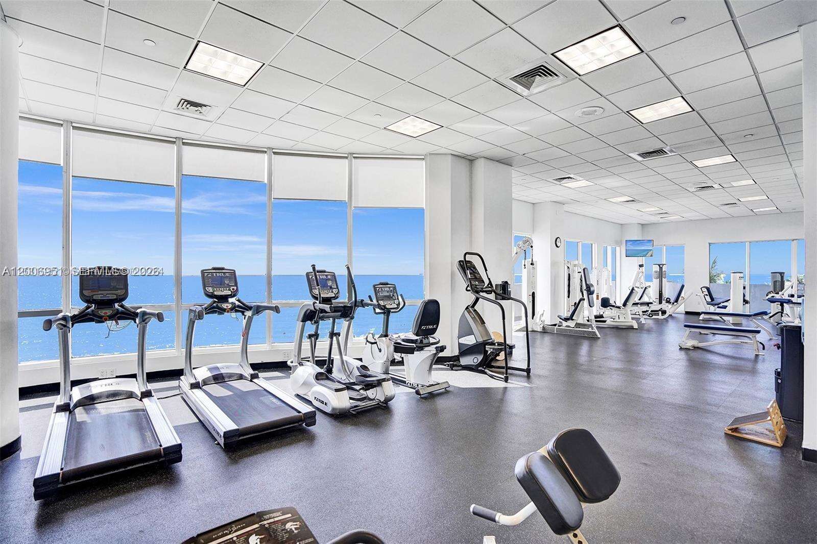 Akoya at 6365 Collins Ave, Miami Beach, FL 33141 - For Rent photo 21