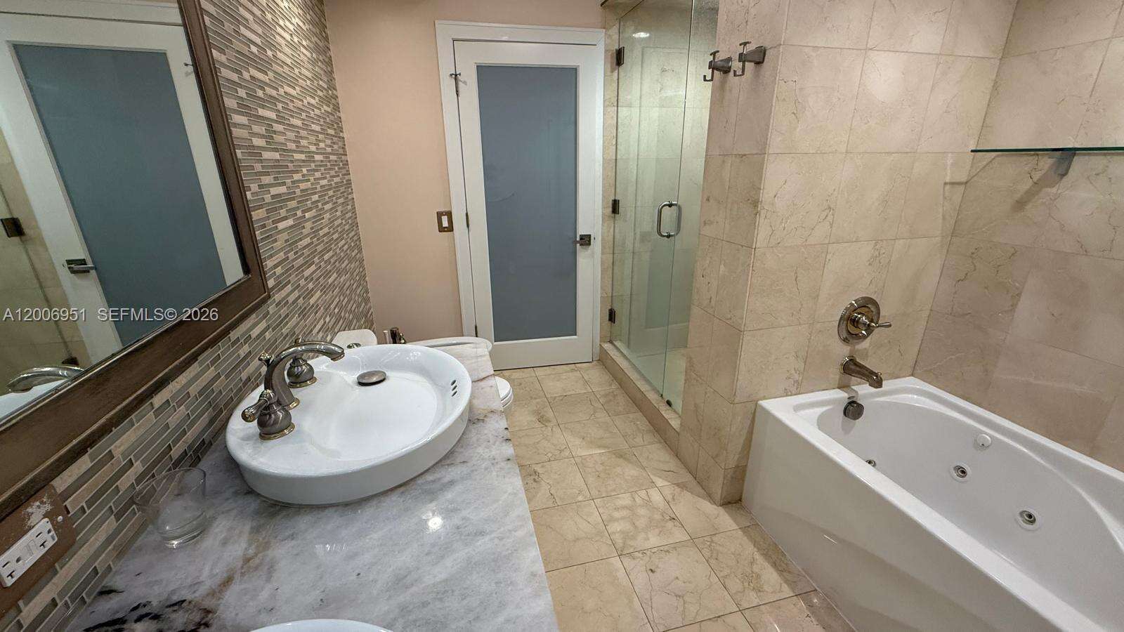 Akoya at 6365 Collins Ave, Miami Beach, FL 33141 - For Rent photo 10
