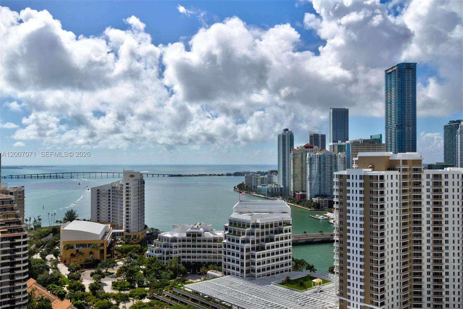 One Tequesta Point at 888 Brickell Key Dr, Miami, FL 33131 - For Rent photo 30