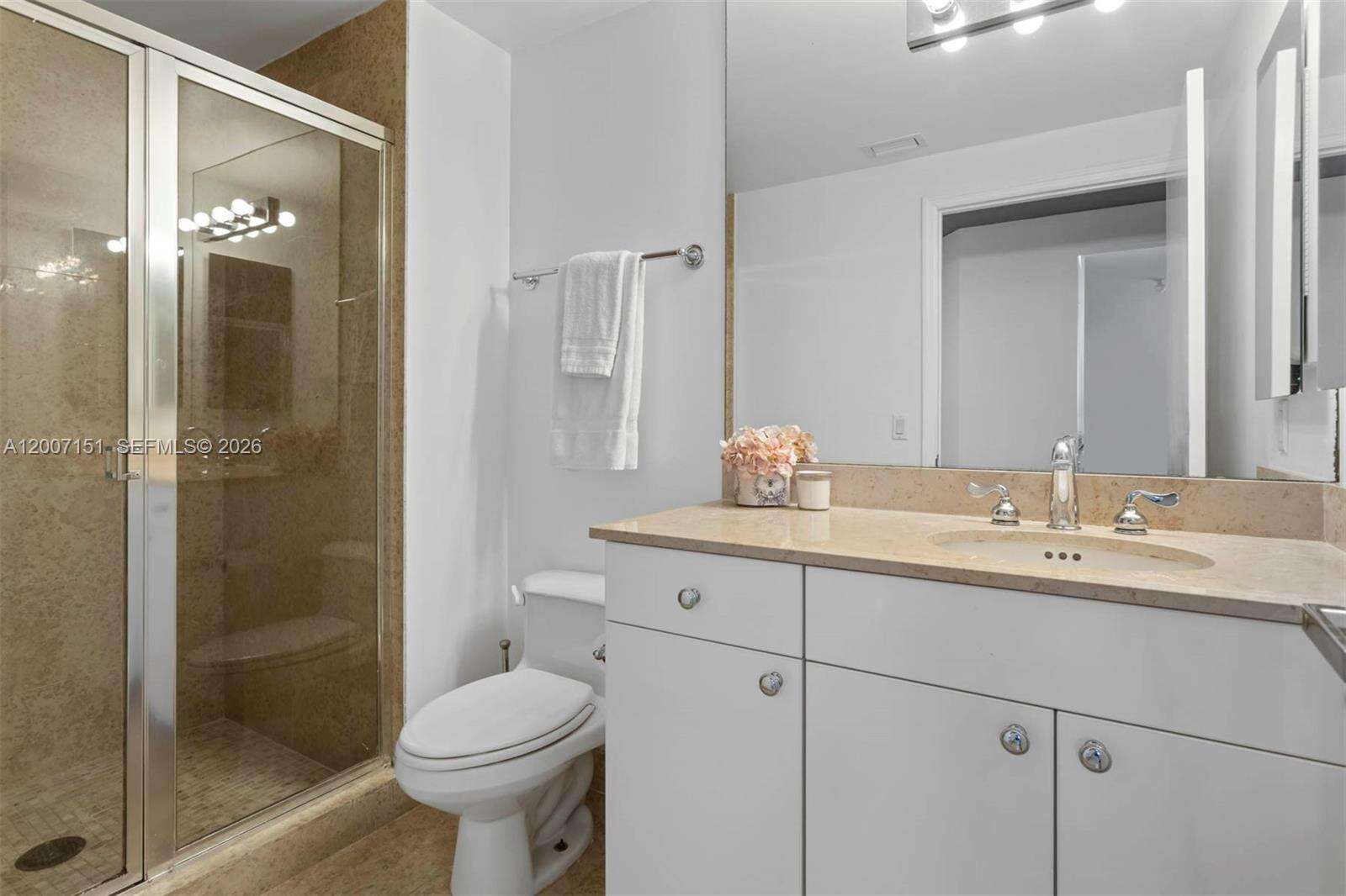 Blue Diamond at 4779 Collins Ave, Miami Beach, FL 33140 - For Rent photo 19