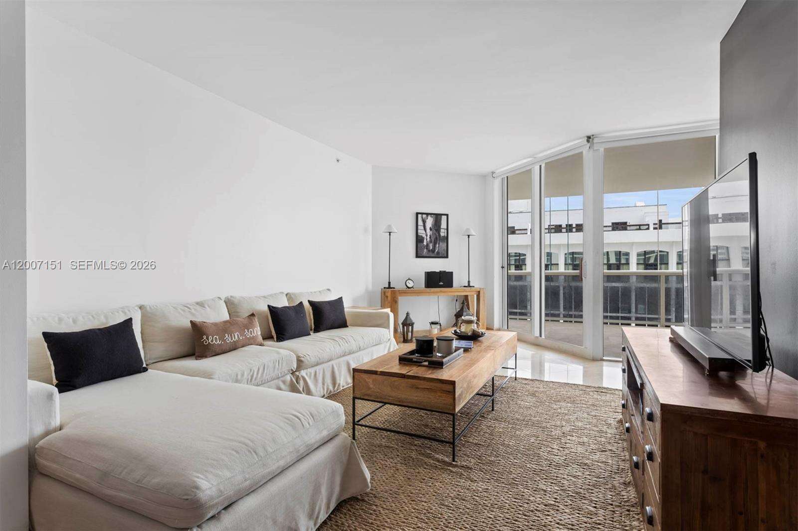 Blue Diamond at 4779 Collins Ave, Miami Beach, FL 33140 - For Rent photo 3