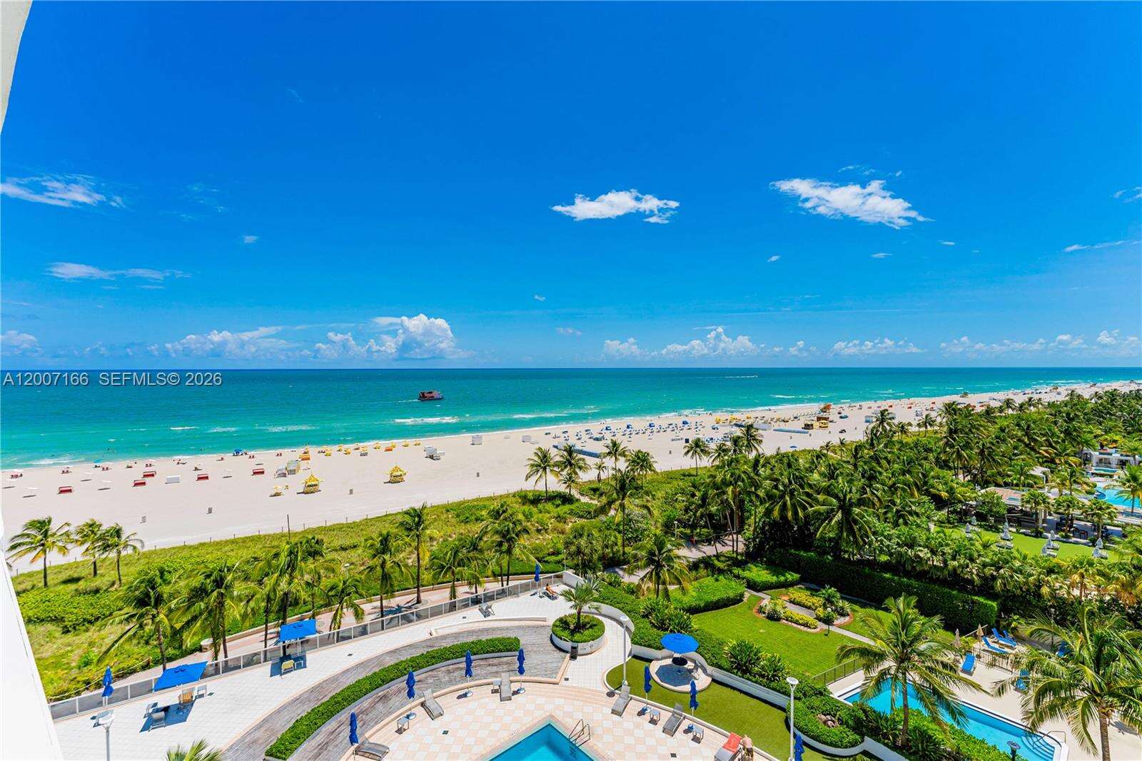Decoplage at 100 Lincoln Rd, Miami Beach, FL 33139 - For Rent photo 1
