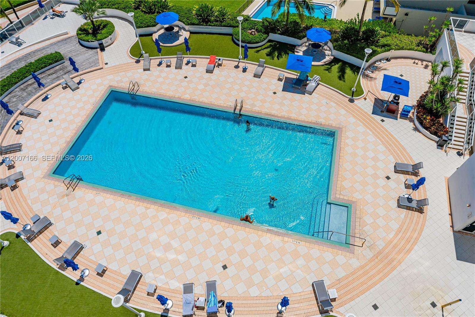 Decoplage at 100 Lincoln Rd, Miami Beach, FL 33139 - For Rent photo 31
