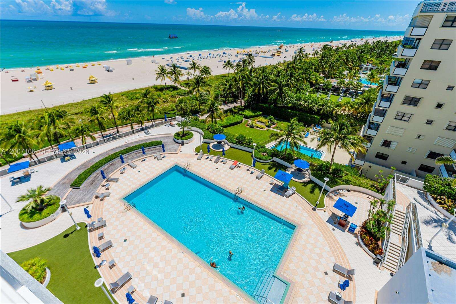 Decoplage at 100 Lincoln Rd, Miami Beach, FL 33139 - For Rent photo 32