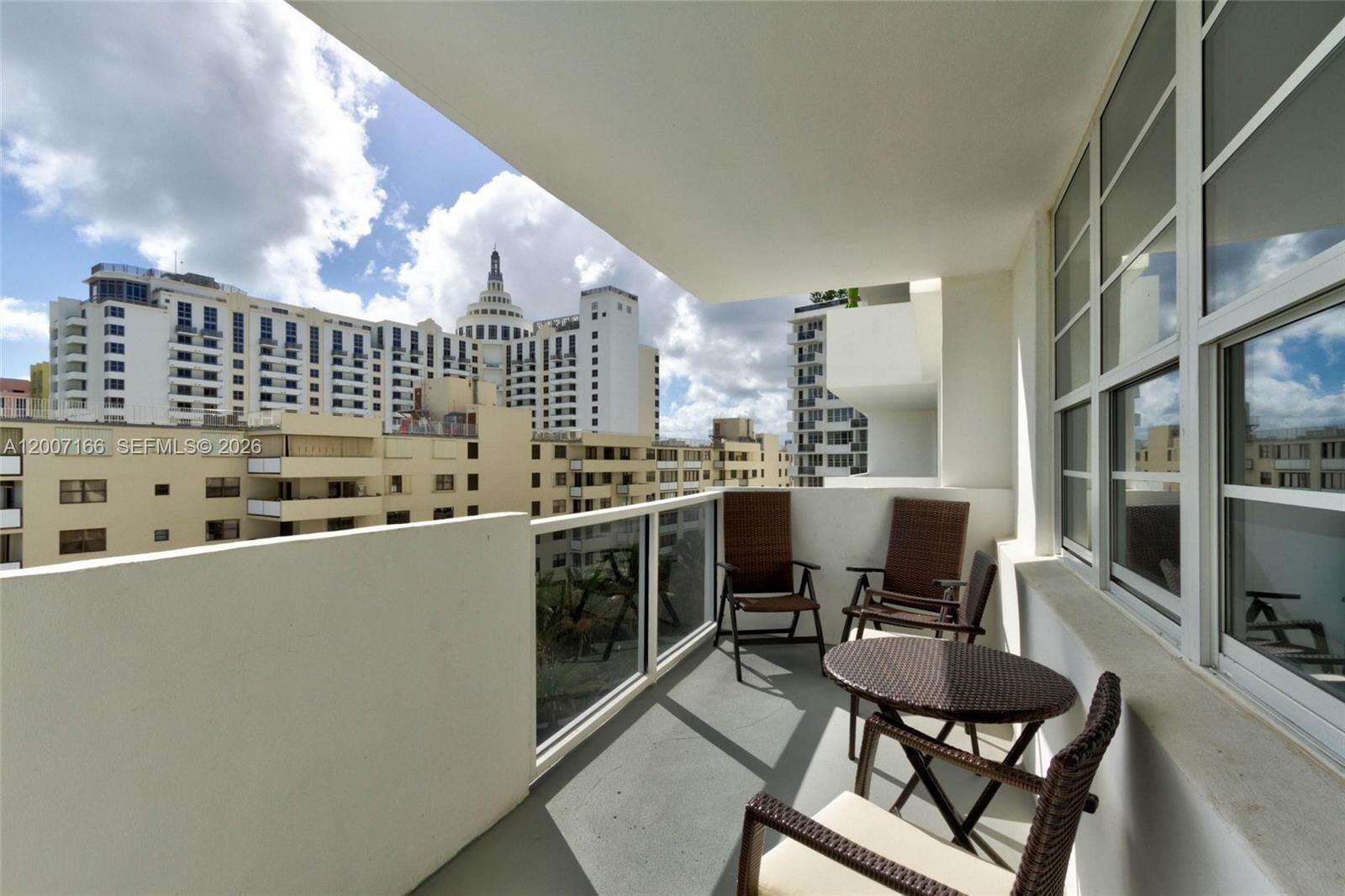 Decoplage at 100 Lincoln Rd, Miami Beach, FL 33139 - For Rent photo 39
