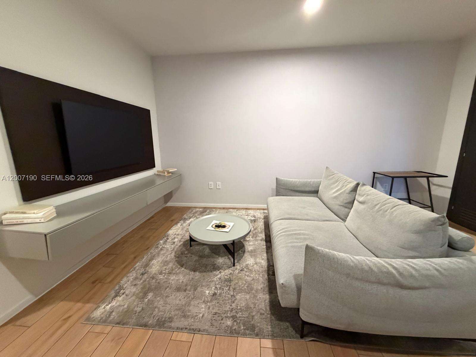 The Elser at 398 5 St, Miami, FL 33132 - For Rent photo 3