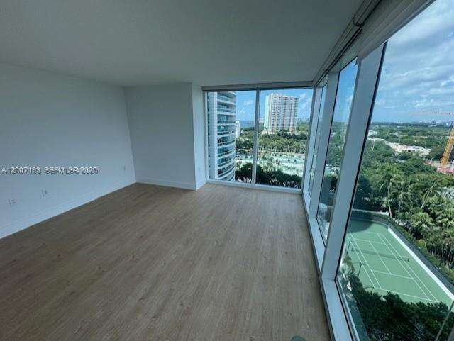Skyline On Brickell at 2101 Brickell Ave, Miami, FL 33129 - For Rent photo 14