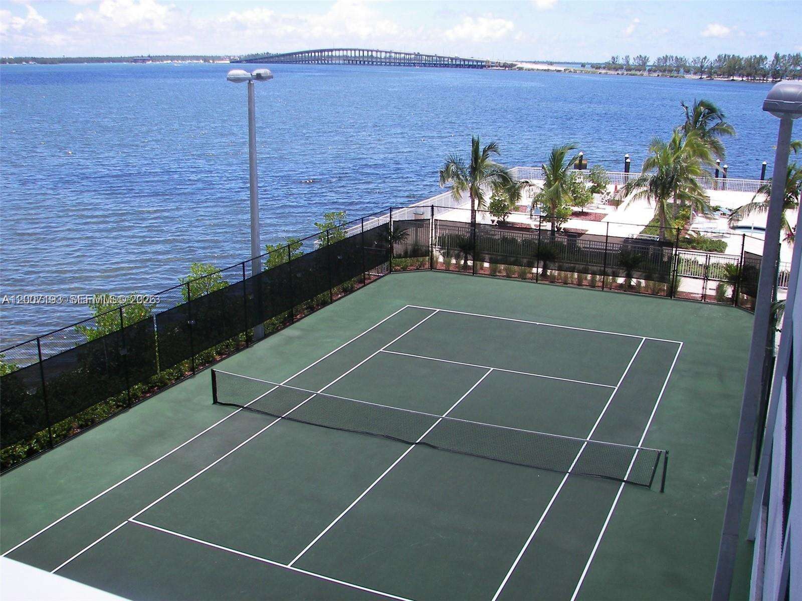 Skyline On Brickell at 2101 Brickell Ave, Miami, FL 33129 - For Rent photo 18