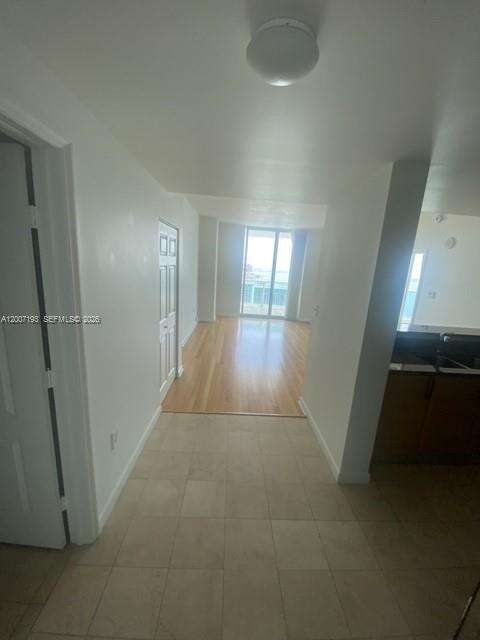 Skyline On Brickell at 2101 Brickell Ave, Miami, FL 33129 - For Rent photo 3