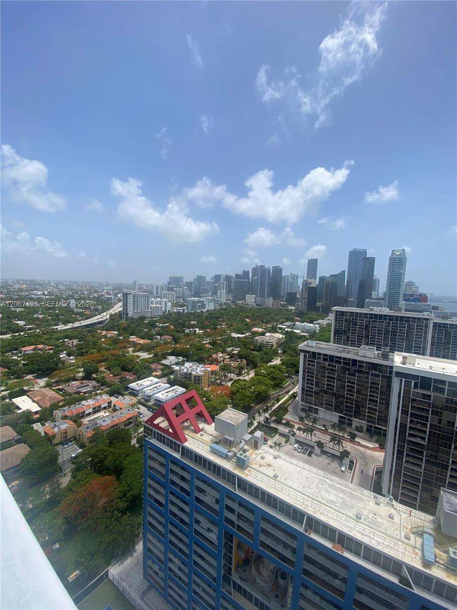 Skyline On Brickell at 2101 Brickell Ave, Miami, FL 33129 - For Rent photo 6