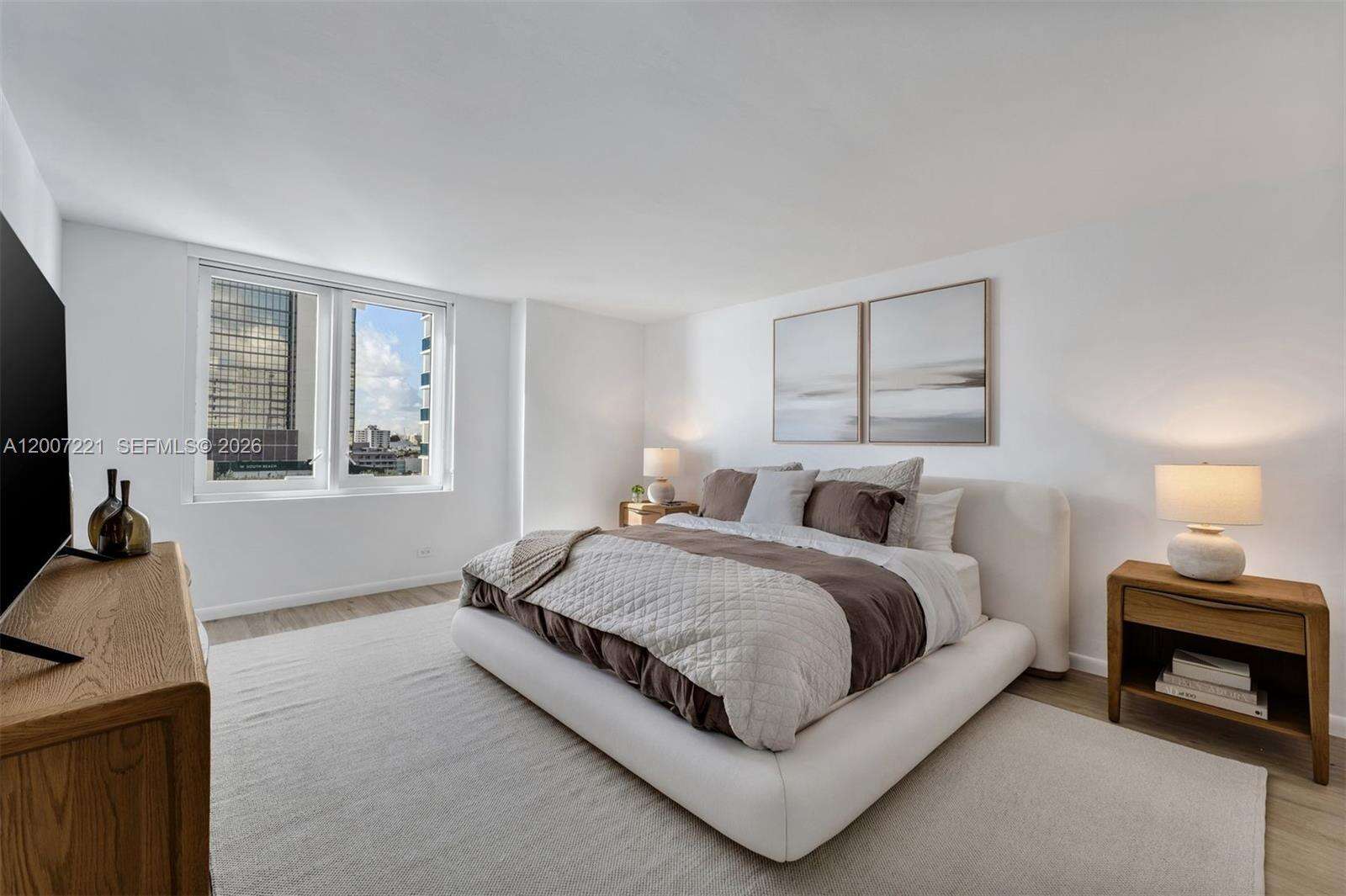 Roney Palace at 2301 Collins Ave, Miami Beach, FL 33139 - For Rent photo 19