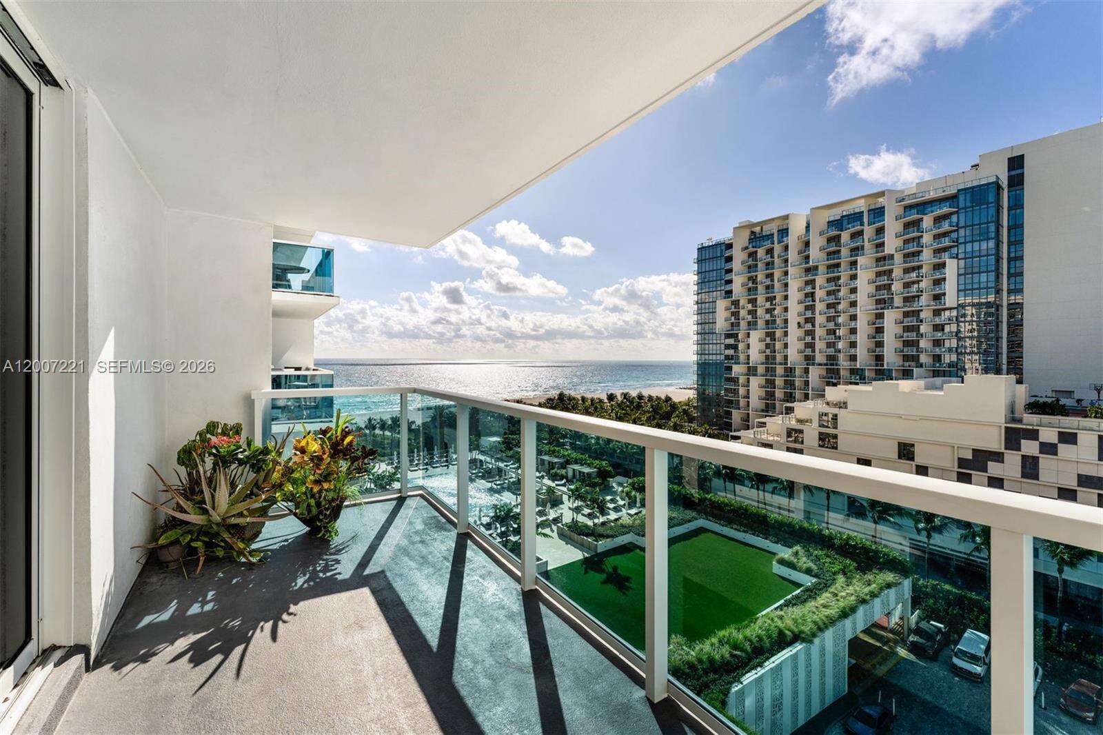 Roney Palace at 2301 Collins Ave, Miami Beach, FL 33139 - For Rent photo 22