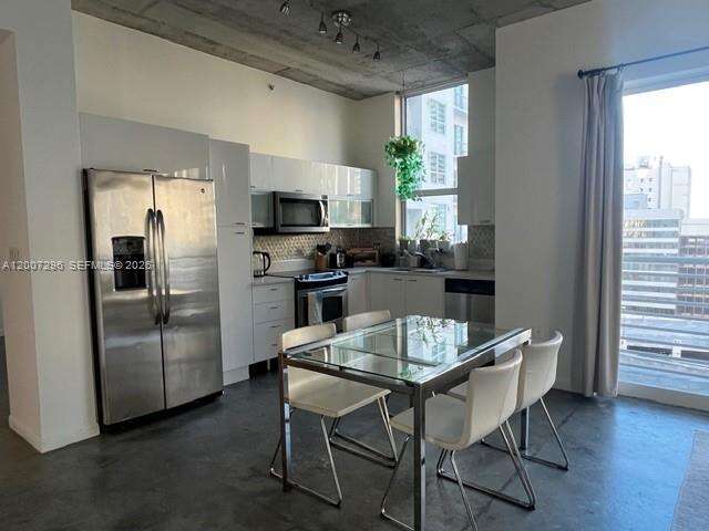 The Loft 2 at 133 2 Ave, Miami, FL 33132 - For Rent photo 5