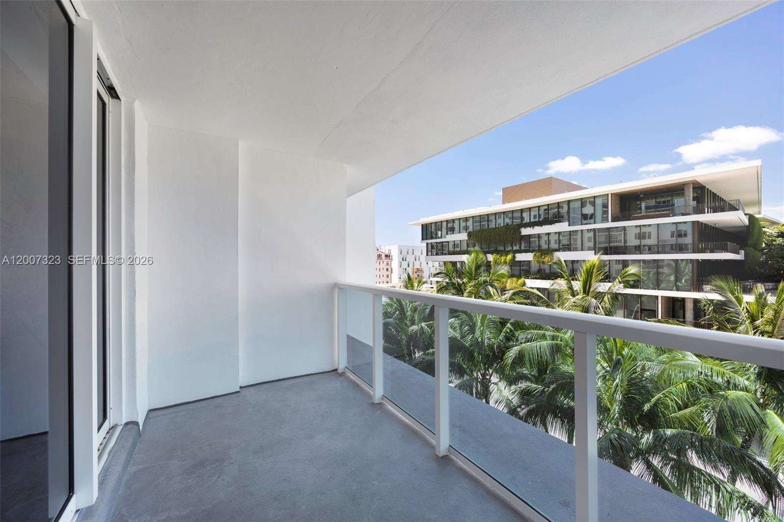 Roney Palace at 2301 Collins Ave, Miami Beach, FL 33139 - For Rent photo 23