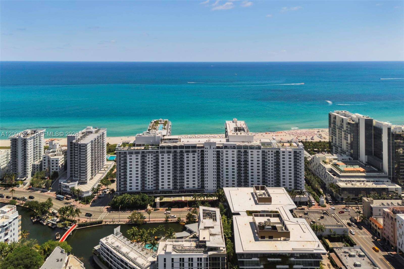 Roney Palace at 2301 Collins Ave, Miami Beach, FL 33139 - For Rent photo 25