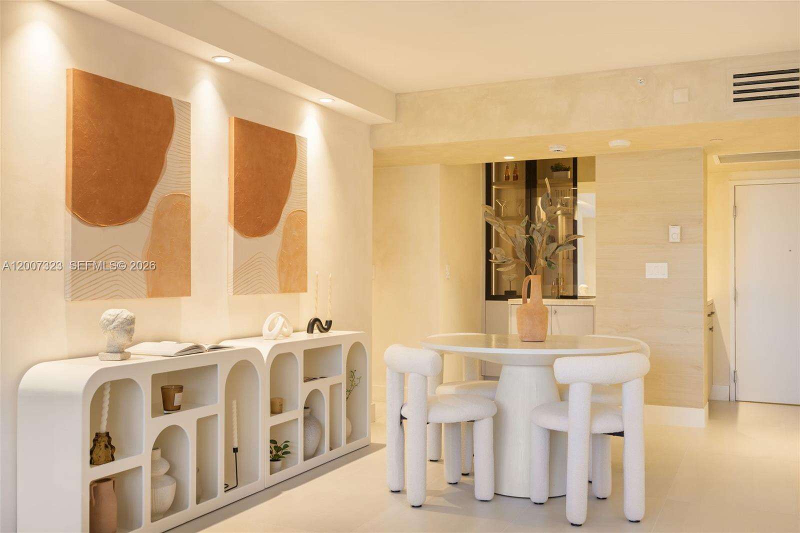 Roney Palace at 2301 Collins Ave, Miami Beach, FL 33139 - For Rent photo 6