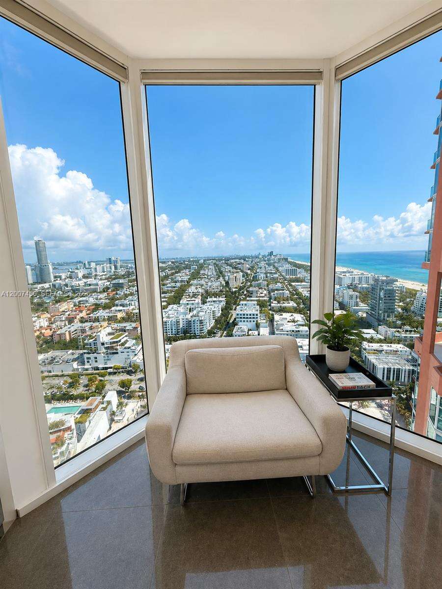 Portofino Tower at 300 Pointe Dr, Miami Beach, FL 33139 - For Rent photo 11