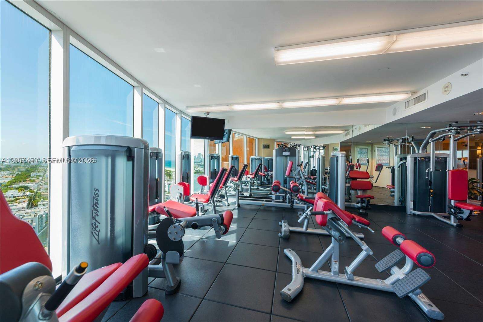 Portofino Tower at 300 Pointe Dr, Miami Beach, FL 33139 - For Rent photo 30