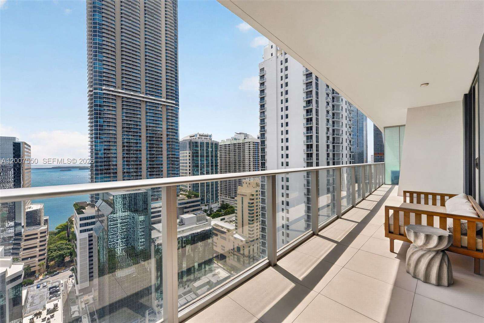1010 Brickell at 1010 Brickell Ave, Miami, FL 33131 - For Rent photo 2