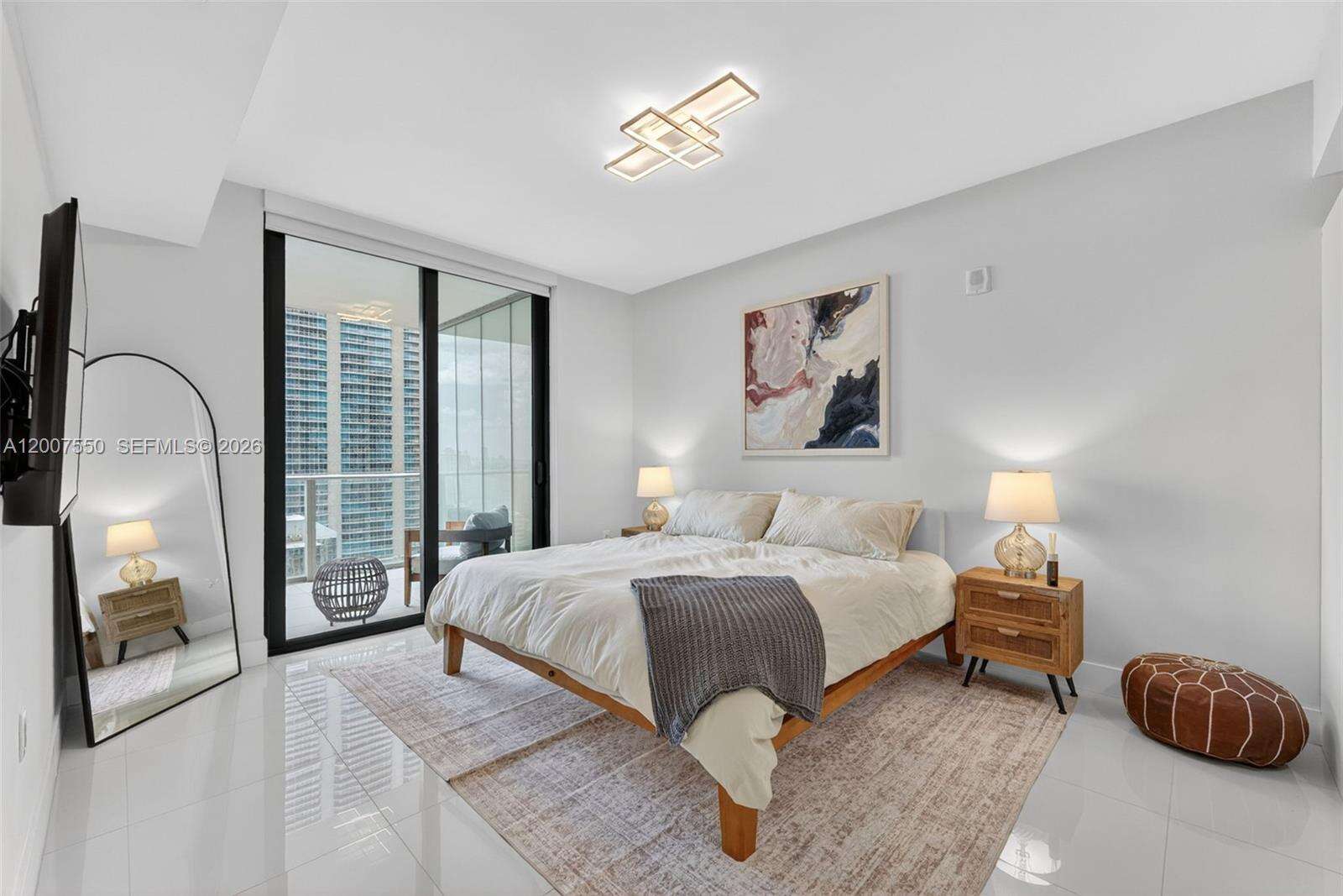 1010 Brickell at 1010 Brickell Ave, Miami, FL 33131 - For Rent photo 6