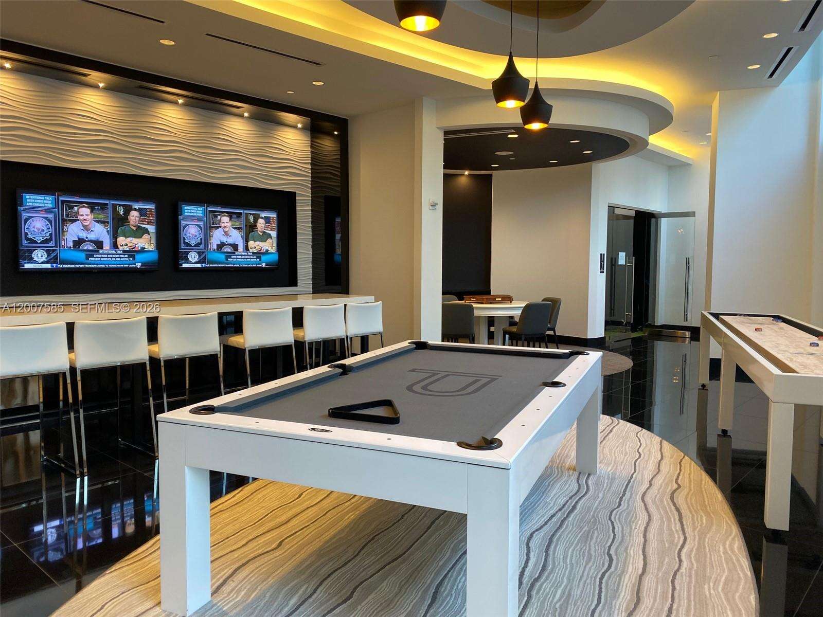 Paramount Miami Worldcenter at 851 1 Ave, Miami, FL 33132 - For Rent photo 14
