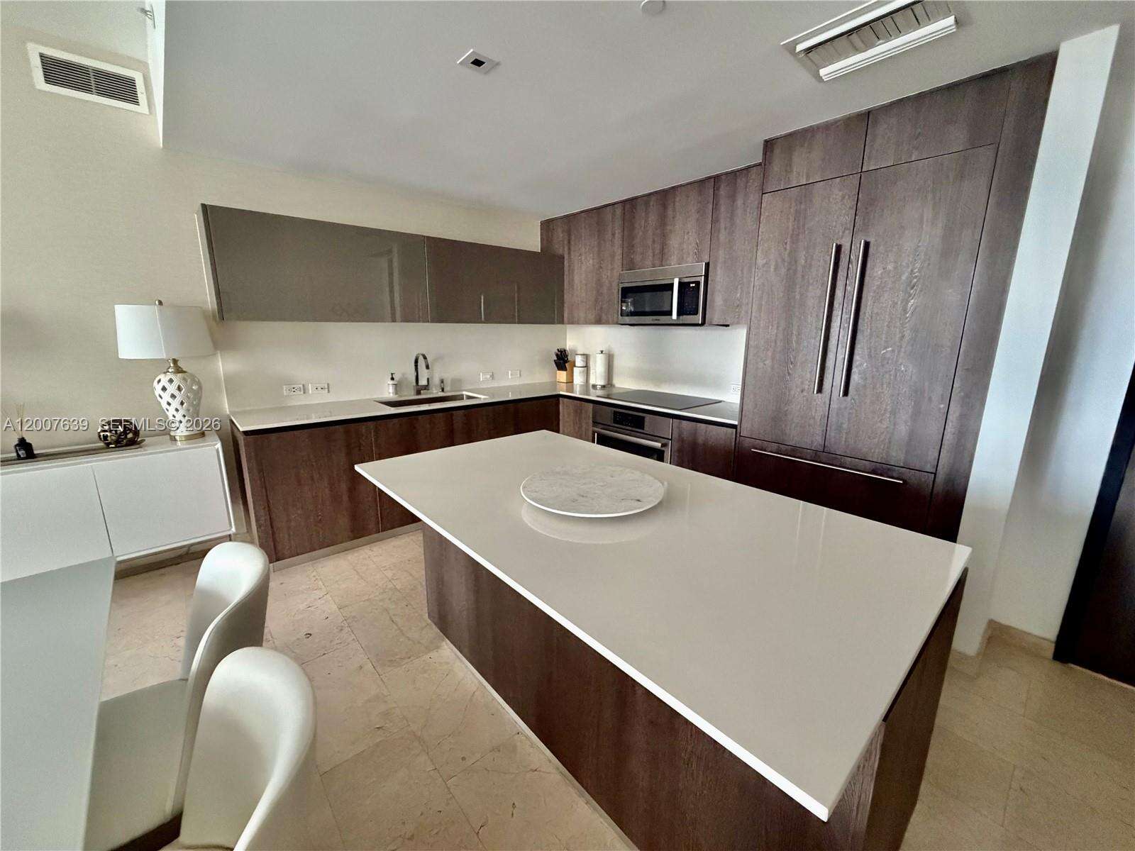 Rise Brickell at 88 7 St, Miami, FL 33130 - For Rent photo 17